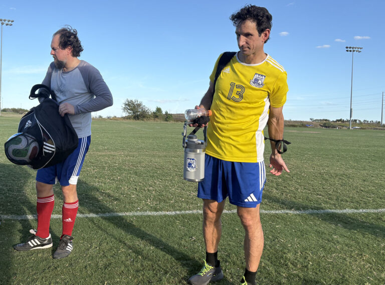 DRAW: CRU 1 – Sporting a Beergut 1 – Badgers Dig Deep To Grab a Late Point At NEMP